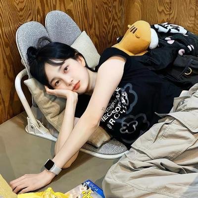 飞女黛丝